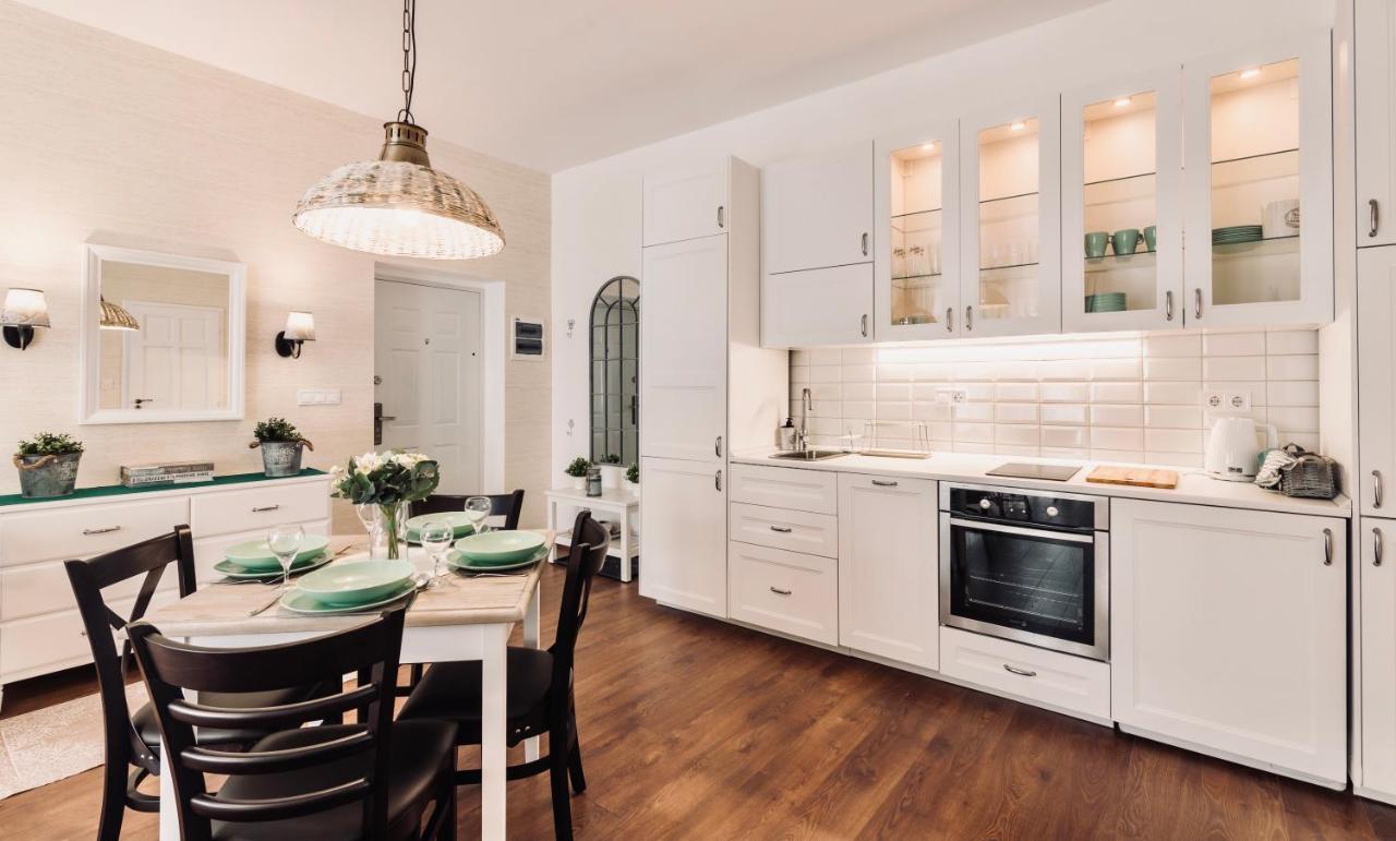 Monarchia Cottage Apartman Mosonmagyaróvár Εξωτερικό φωτογραφία